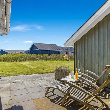 Ovine - 200m From The Sea By Interhome *